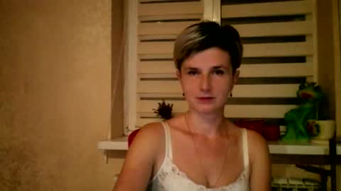 Snapshot of beautyksenia chatting on October 2025 06:41:01 PM BeautyKsenia online show from October 2025 06:41:01 PM