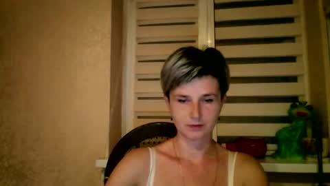 Snapshot of beautyksenia chatting on October 2025 08:42:01 PM BeautyKsenia online show from October 2025 08:42:01 PM