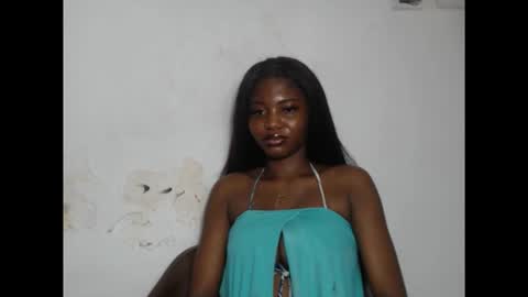 Snapshot of beautyslut1 chatting on February 2026 07:33:02 PM beautyslut1 online show from February 2026 07:33:02 PM