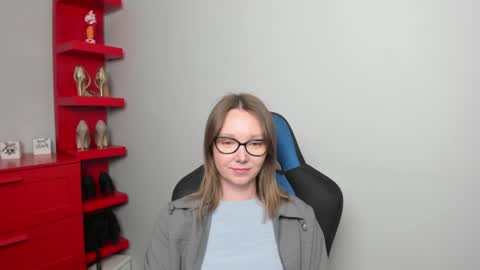 Zoe online show from June 2026 06:45:02 AM