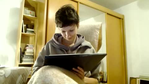 Raluca online show from February 2025 05:07:02 PM