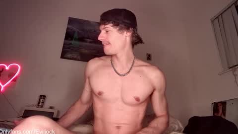 bebe  dust online show from October 2025 11:51:02 PM