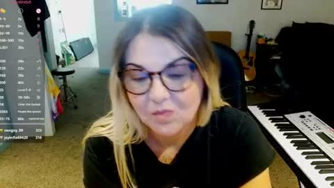 Snapshot of beccalubov chatting on July 2026 06:18:02 PM Becca Lubov online show from July 2026 06:18:02 PM