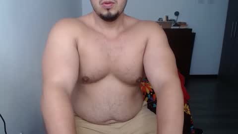 Criss2fer online show from April 2026 09:39:33 PM