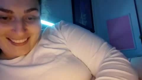 Snapshot of beeinmedeep chatting on April 2026 10:19:02 AM beeinmedeep online show from April 2026 10:19:02 AM