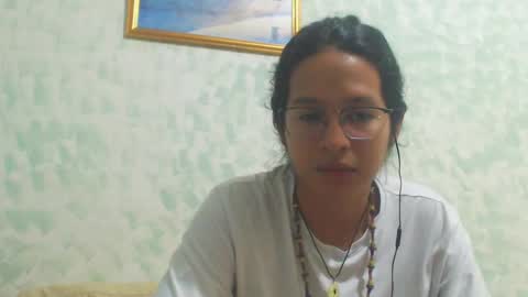 Snapshot of beentage chatting on December 2024 08:17:02 AM Alex online show from December 2024 08:17:02 AM