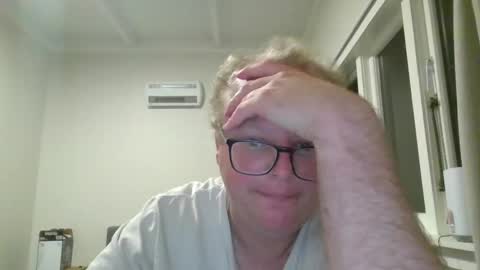 Snapshot of beentomars chatting on April 2026 08:04:02 AM beentomars online show from April 2026 08:04:02 AM