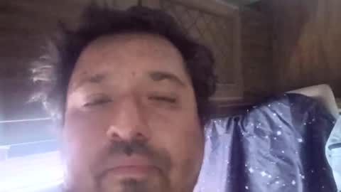 Snapshot of beheadedleo chatting on May 2026 09:53:02 PM Leo online show from May 2026 09:53:02 PM