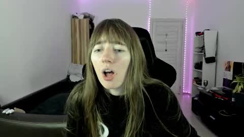 Snapshot of bekkareyes chatting on November 2025 05:28:02 PM bekka online show from November 2025 05:28:02 PM