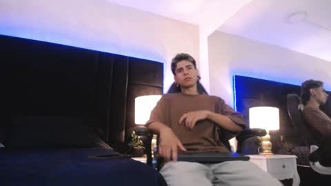 bel_sebu online show from April 2026 08:54:02 PM