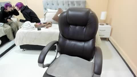 Bela online show from February 2026 12:21:01 PM