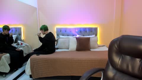 Bela online show from February 2026 12:13:02 PM