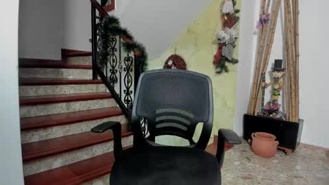 Snapshot of belamiramil chatting on December 2025 05:46:01 AM independent model online show from December 2025 05:46:01 AM