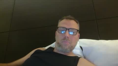 belgianordenary online show from November 2025 09:31:01 PM