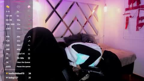 Bella online show from February 2025 07:35:02 PM