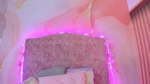 Melanie  online show from March 2025 01:14:02 AM