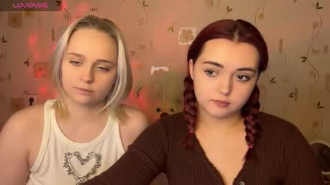 bella_and_alice online show from February 2026 09:53:01 PM