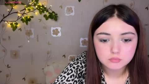 bella_and_alice online show from April 2026 11:11:01 PM