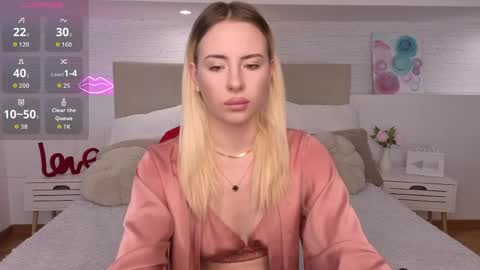 Bella online show from May 2026 09:11:02 PM