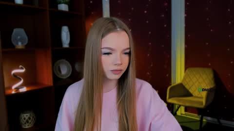 Snapshot of bella_fair chatting on April 2026 04:45:01 AM Bella online show from April 2026 04:45:01 AM