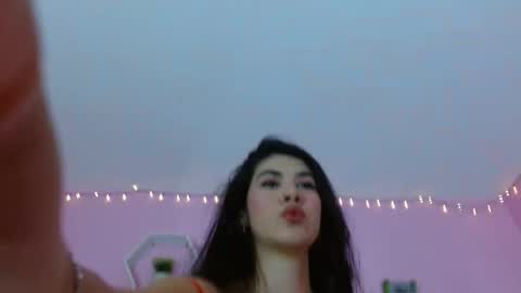 Snapshot of bella_gentle chatting on October 2025 10:24:01 AM bella_gentle online show from October 2025 10:24:01 AM