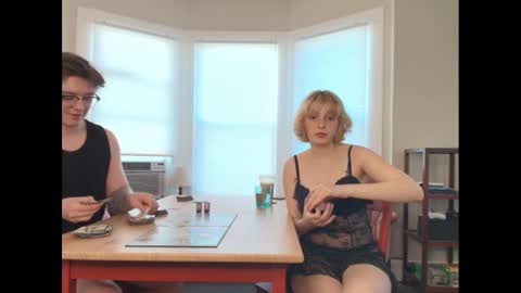 Bella online show from October 2025 09:24:01 PM