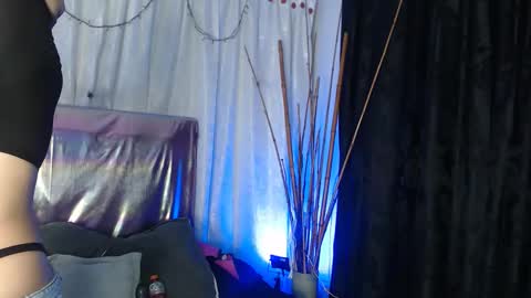 Valentina online show from September 2025 03:19:02 AM