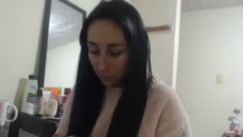 Snapshot of bella_luna34 chatting on February 2026 04:09:01 AM bella_luna34 online show from February 2026 04:09:01 AM