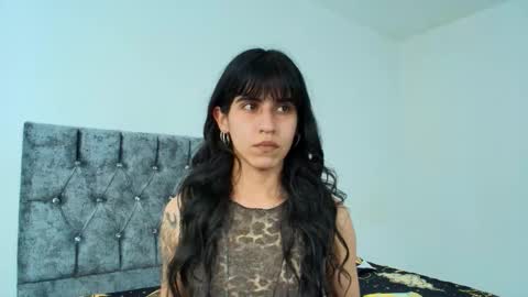 Bella online show from September 2025 12:10:02 AM