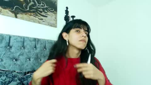 Bella online show from November 2025 01:17:02 AM