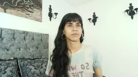 Bella online show from March 2026 08:12:01 PM