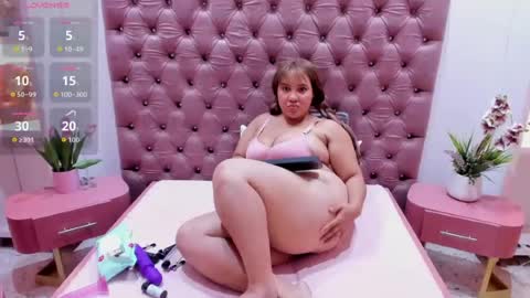 Snapshot of bella_rouge0 chatting on June 2026 03:16:02 PM bella_rouge0 online show from June 2026 03:16:02 PM