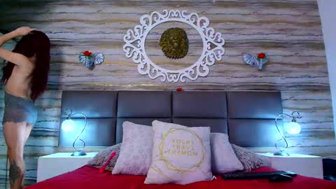     online show from February 2025 10:53:02 PM