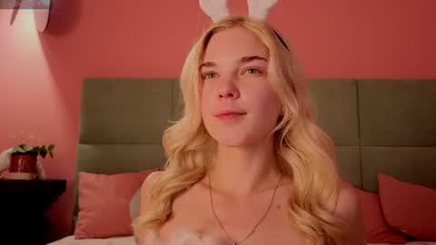 Bella NEW ROOM online show from July 2026 01:09:01 AM