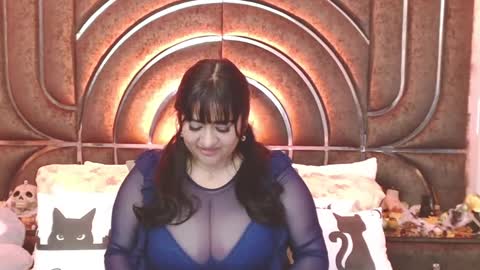 Snapshot of bella_taylor_a chatting on October 2025 01:14:02 AM  Bella Taylore  online show from October 2025 01:14:02 AM