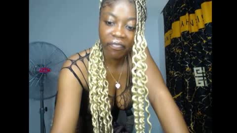 bella online show from May 2026 06:09:01 PM