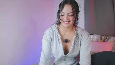 Betsy online show from November 2025 06:47:01 AM