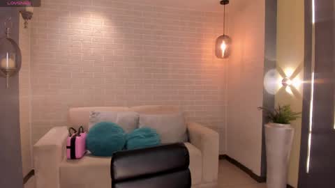  Bella C  online show from April 2026 06:02:01 PM