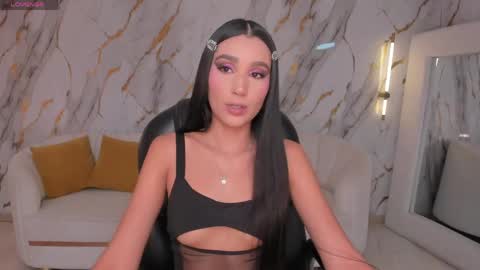 Snapshot of bellacarteer_ chatting on May 2026 07:43:02 PM Bella C online show from May 2026 07:43:02 PM