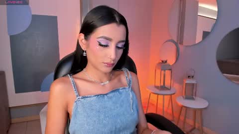 Snapshot of bellacarteer_ chatting on July 2026 08:11:02 PM Bella C online show from July 2026 08:11:02 PM