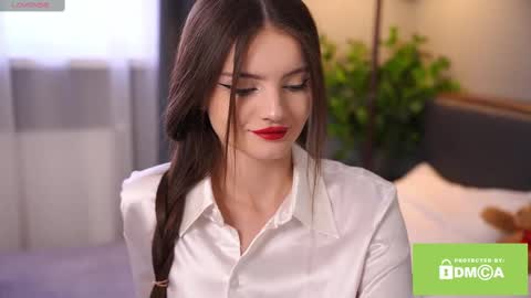 Snapshot of bellacle chatting on February 2025 07:09:01 AM Bella I took a vacation and Ill be back on December 18th So dont lose me To keep in touch I have a TG - you can find below online show from February 2025 07:09:01 AM