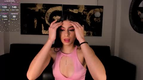 Snapshot of bellaconnor_ chatting on November 2025 03:28:01 AM Bella online show from November 2025 03:28:01 AM