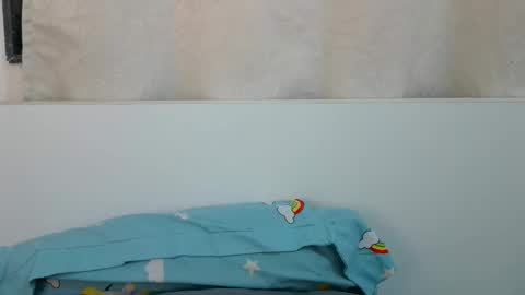 bellacrystall online show from March 2026 06:52:01 AM