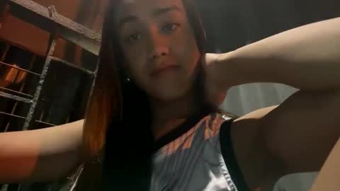 Snapshot of belladeputaxx chatting on June 2026 05:01:02 PM IM BELLA online show from June 2026 05:01:02 PM