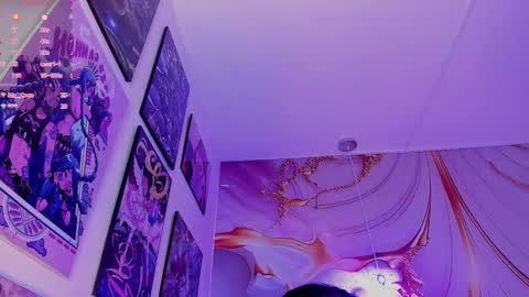 bellagreen_ online show from October 2025 10:23:02 PM