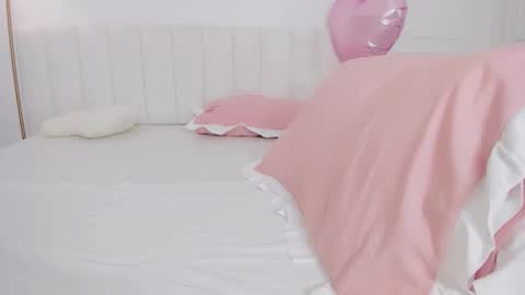 Bella online show from March 2026 05:41:01 AM