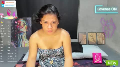 BellaLovesHerFellas online show from February 2026 02:50:02 AM