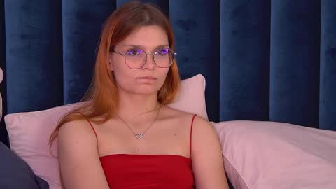 BellaMarebelle online show from September 2025 04:43:02 PM