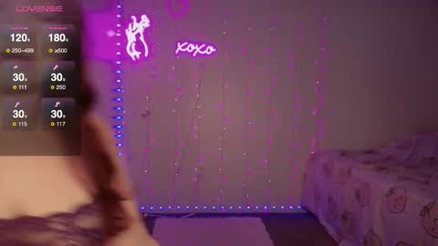 Bella Monroe online show from February 2026 05:12:01 AM