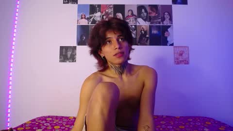 Snapshot of bellamy0955 chatting on March 2026 09:42:02 PM bellamy0955 online show from March 2026 09:42:02 PM